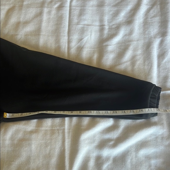 NWT Vuori Women’s Aspen Half Zip Pullover Size Medium - Picture 14 of 14